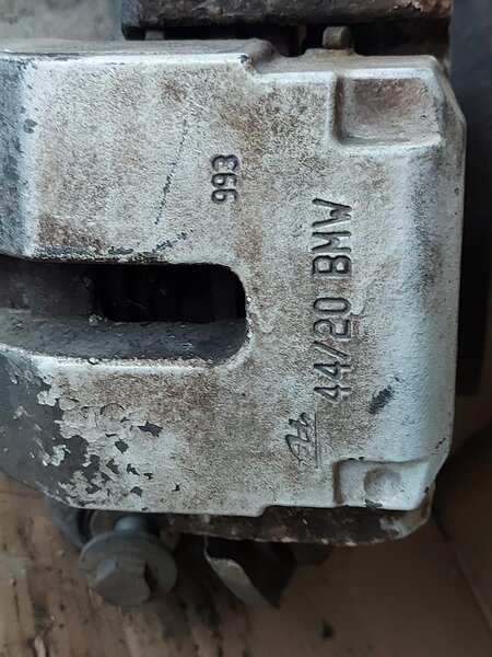 Fuzeta spate stanga/ dreapta BMW 3.0d X5 E70 X6 E71 cod 6770983/84-06